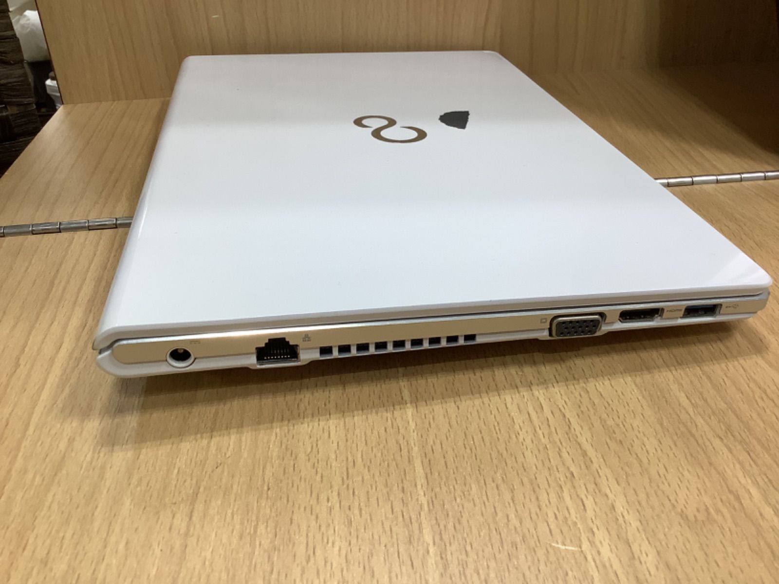 G1364 ノートパソコン