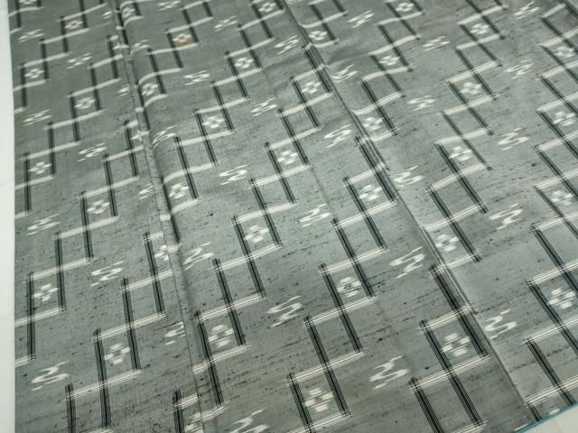 平和屋着物○上質な紬 絣文様 正絹 逸品 DAAV4965ud - メルカリ