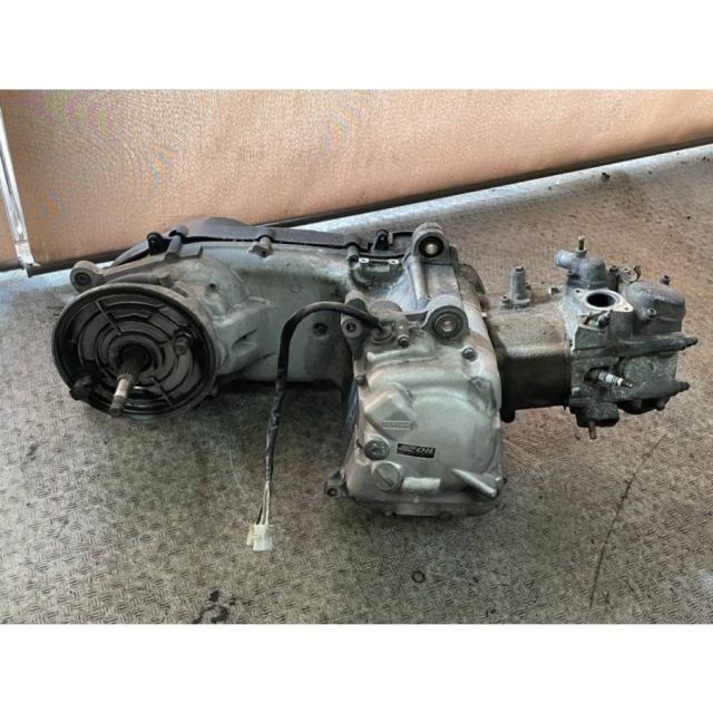 ヤマハ マジェスティ250 4HC-049 純正エンジン本体 - メルカリ