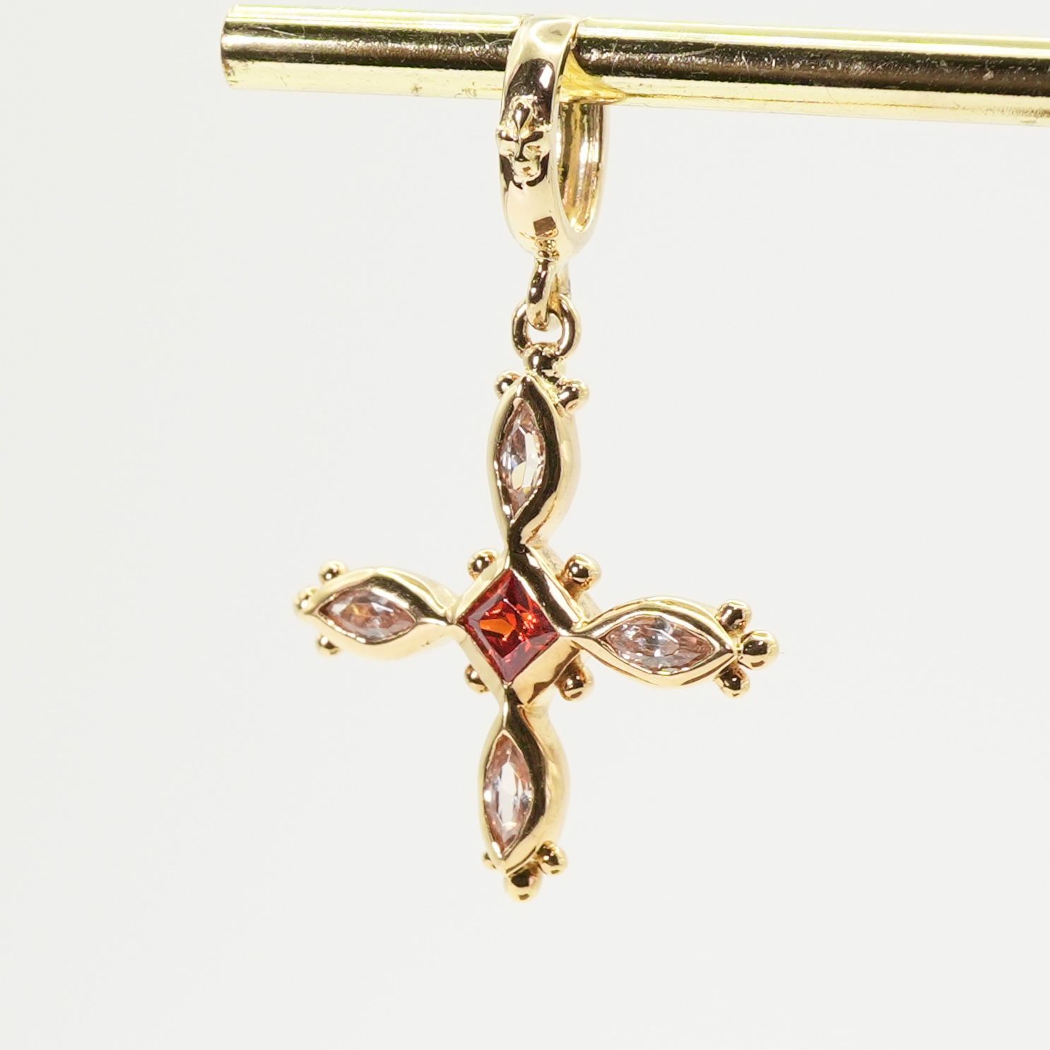 ラブアンドヘイト K18 クロス ネックレストップ/25-579S