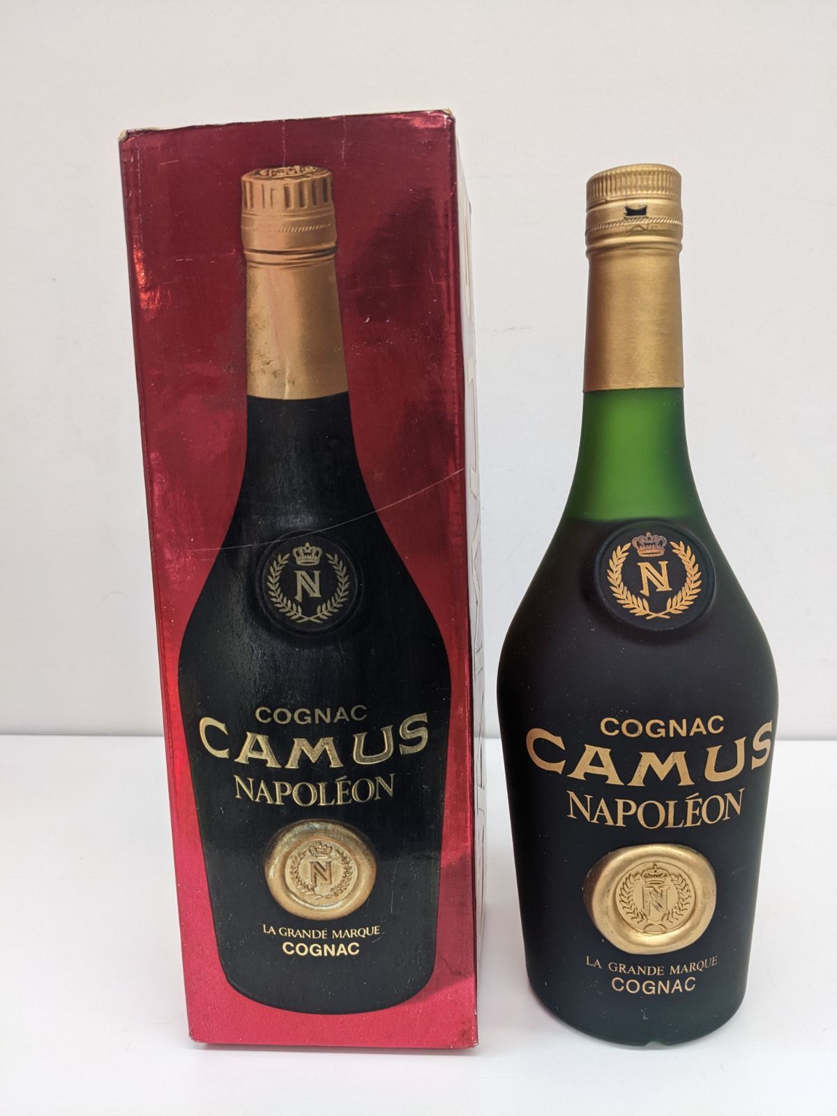 【未開栓】カミュ ナポレオン ラ グランマルキ　CAMUS NAPOLEON　LA GRAND MARQUE　700ml40度1247グラム　 コニャック　ブランデー