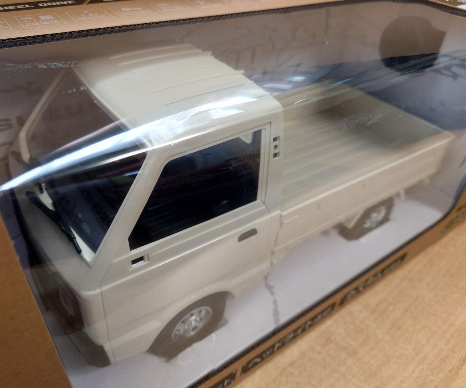 1/10 スズキ キャリイ 軽トラ RCカー ホワイト D12 RTR 2WD Amazon.co.jp: WPL JAPAN スズキ キャリイ 1/10スケール 軽トラ