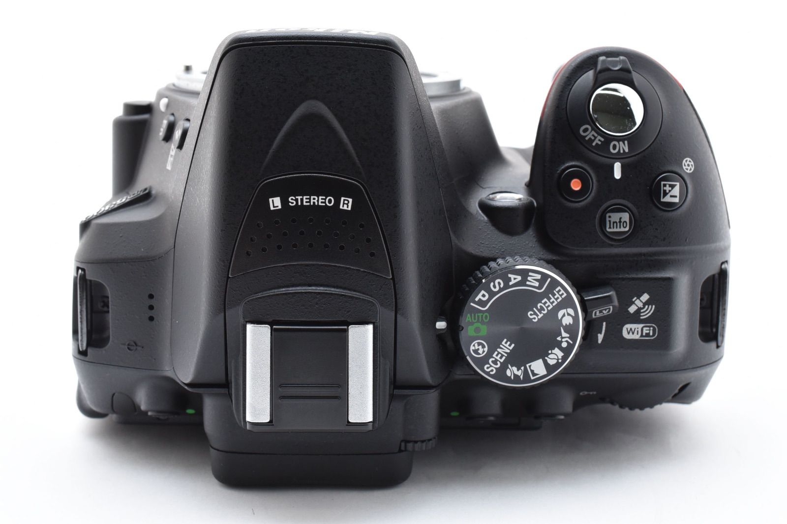 Nikon D5300 デジタル一眼レフカメラ ジャンク品 ☆極上品☆ 【ショット数 11,775回】 ニコン NIKON D3300 ボディ