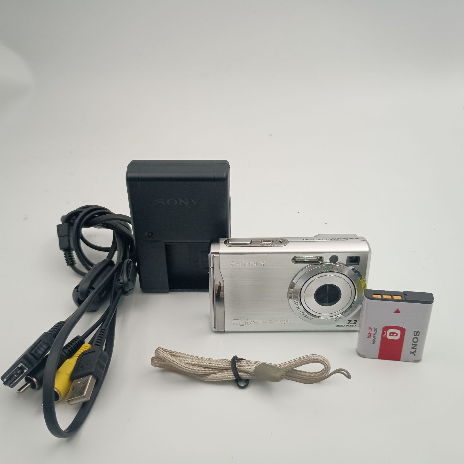 【動作確認済】SONY サイバーショット DSC-W80 シルバー 美品 Sony Cyber-Shot DSC-W80 Compact DIGITAL Camera Silver