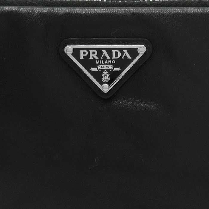 ポーチ PRADA