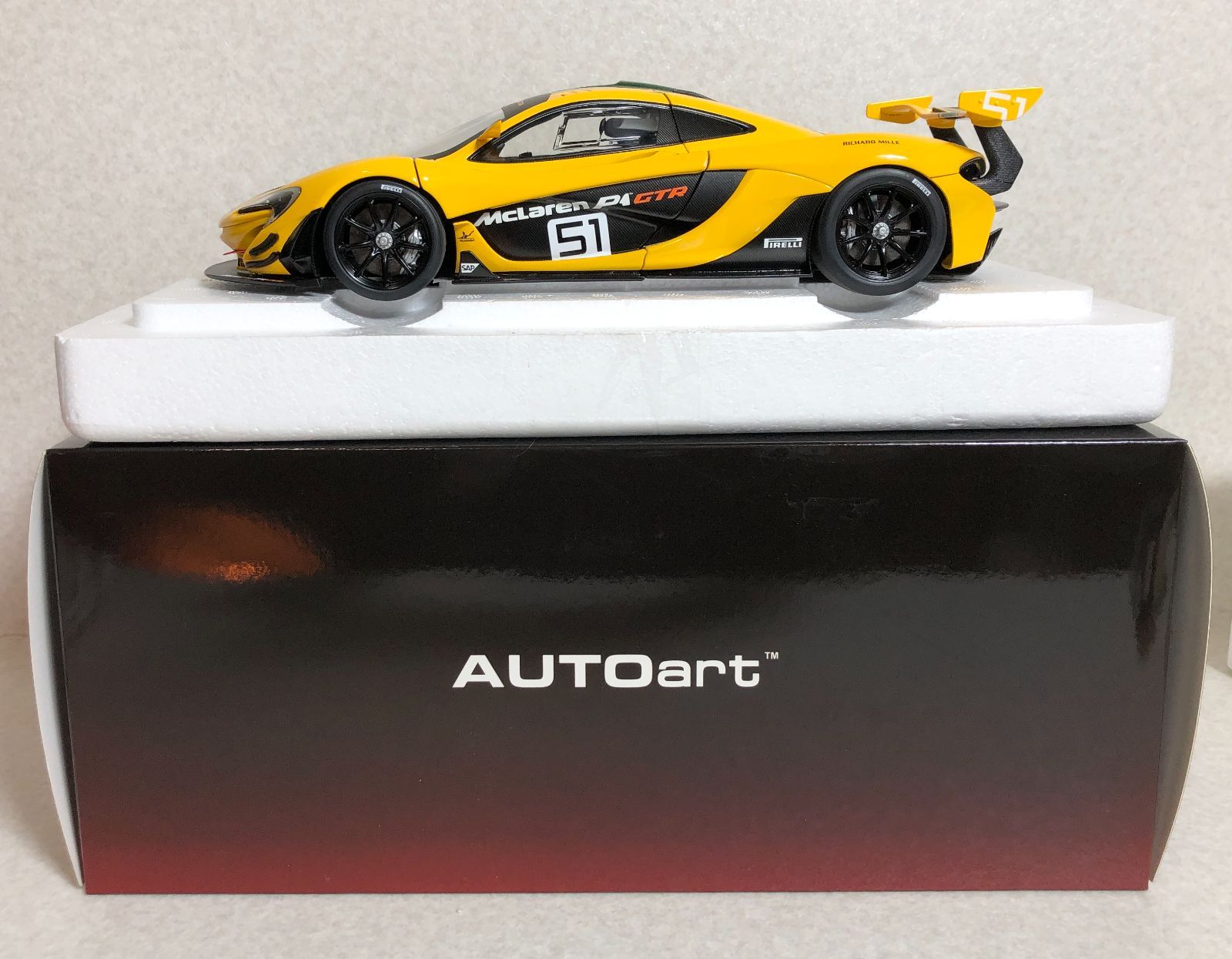 DH1309】AUTOart 1/18 オートアート マクラーレン P1 GTR イエロー