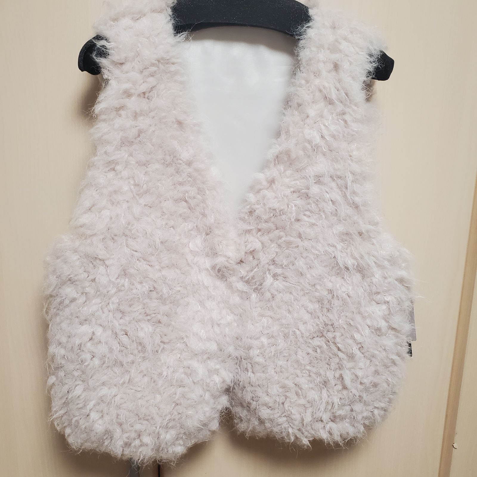 ROBE エコファーベスト2色展開