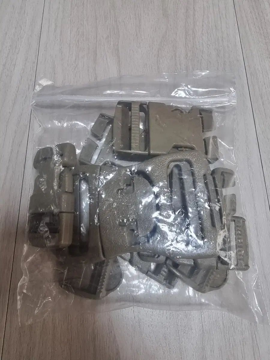 米軍 ミディアム ラッキー バックル セット 販売