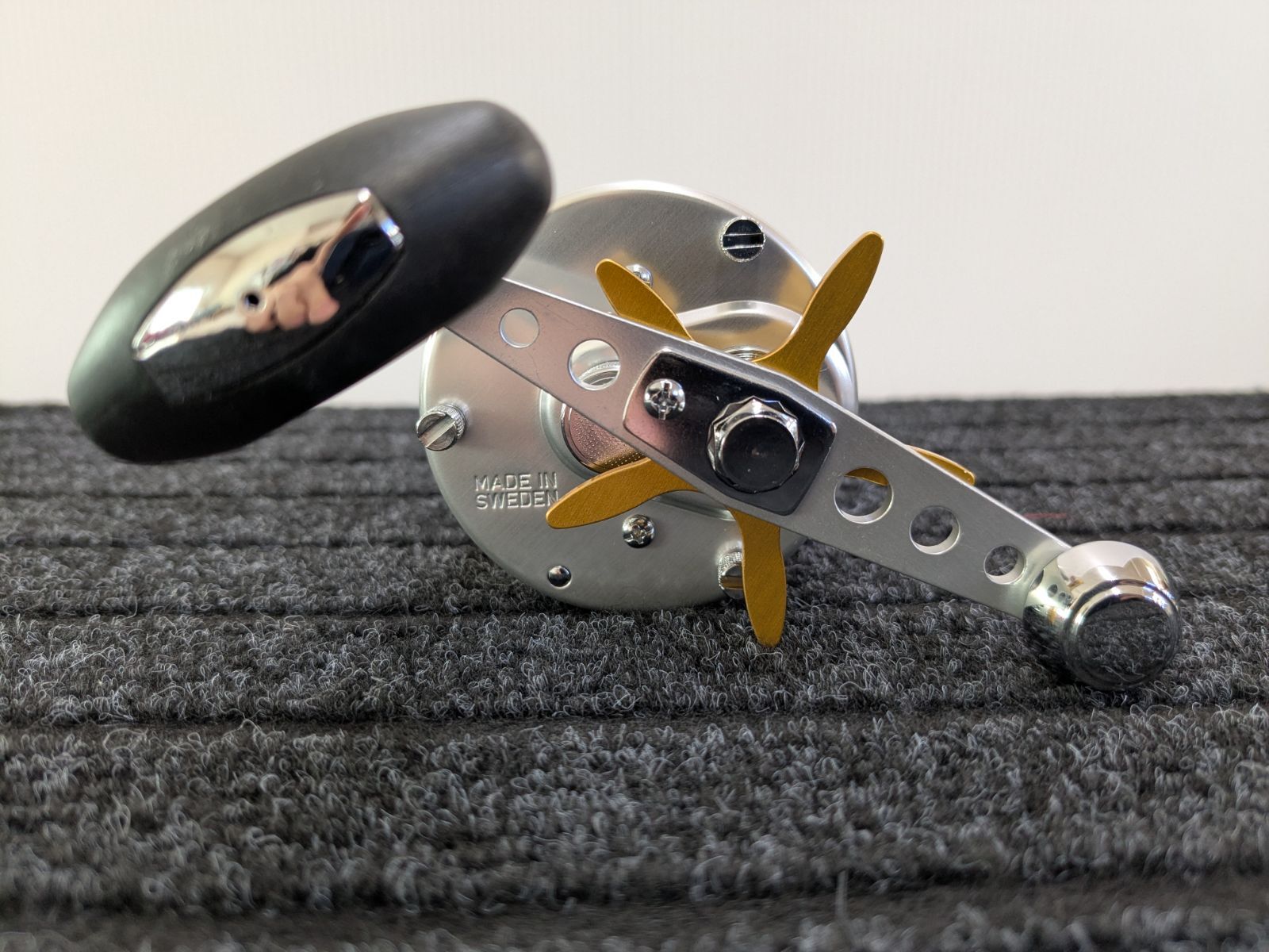 Abu アブガルシア アンバサダー 6500c ROCKET シルバー