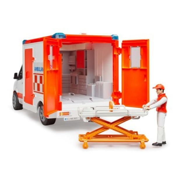 新品未開封】bruder(ブルーダー) MB 救急車（フィギュア付き