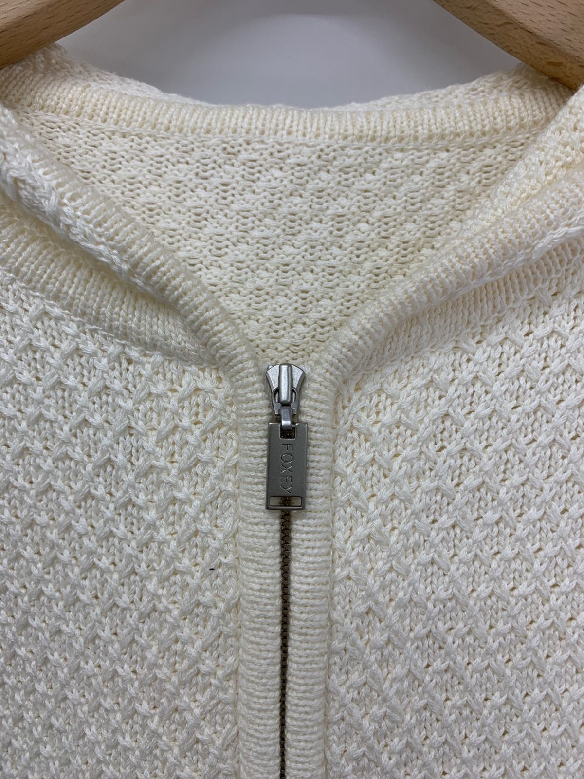 フォクシーブティック Parka Twist Cross 40745 パーカー 40 ホワイト IT4AITWMOFHC