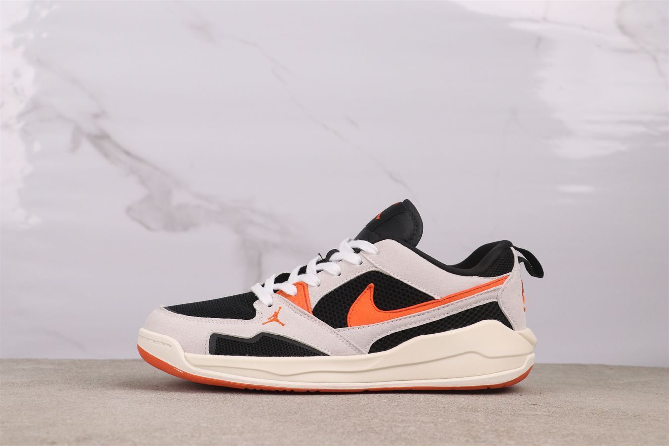 今日特価】Air Jordan エアジョーダン CMFT Era HJ6777-018-MM