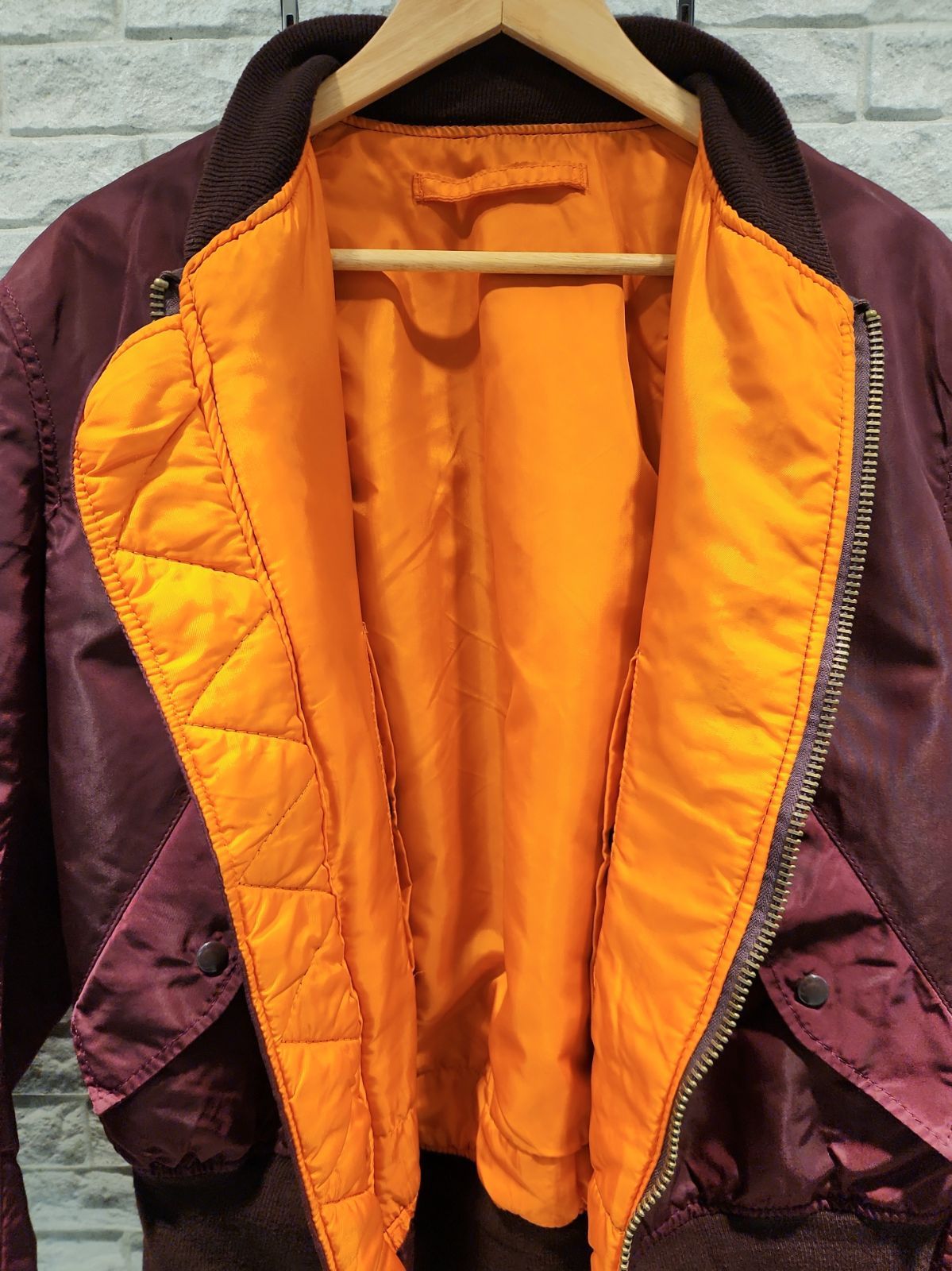 80S 90S　USA製　3本タグ　Lサイズ　アルファインダストリーズ　MA-1 80s 90s ALPHA INDUSTRIES MA-1 Lサイズ アルファ