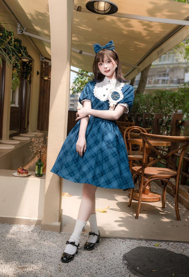 大人気即売れ商品❤️ロリータ 赤×黒 チェック柄 ひざ丈ワンピース 円形スカート 大人気 ロリータ 赤×黒 チェック柄 ひざ丈ワンピース 円形