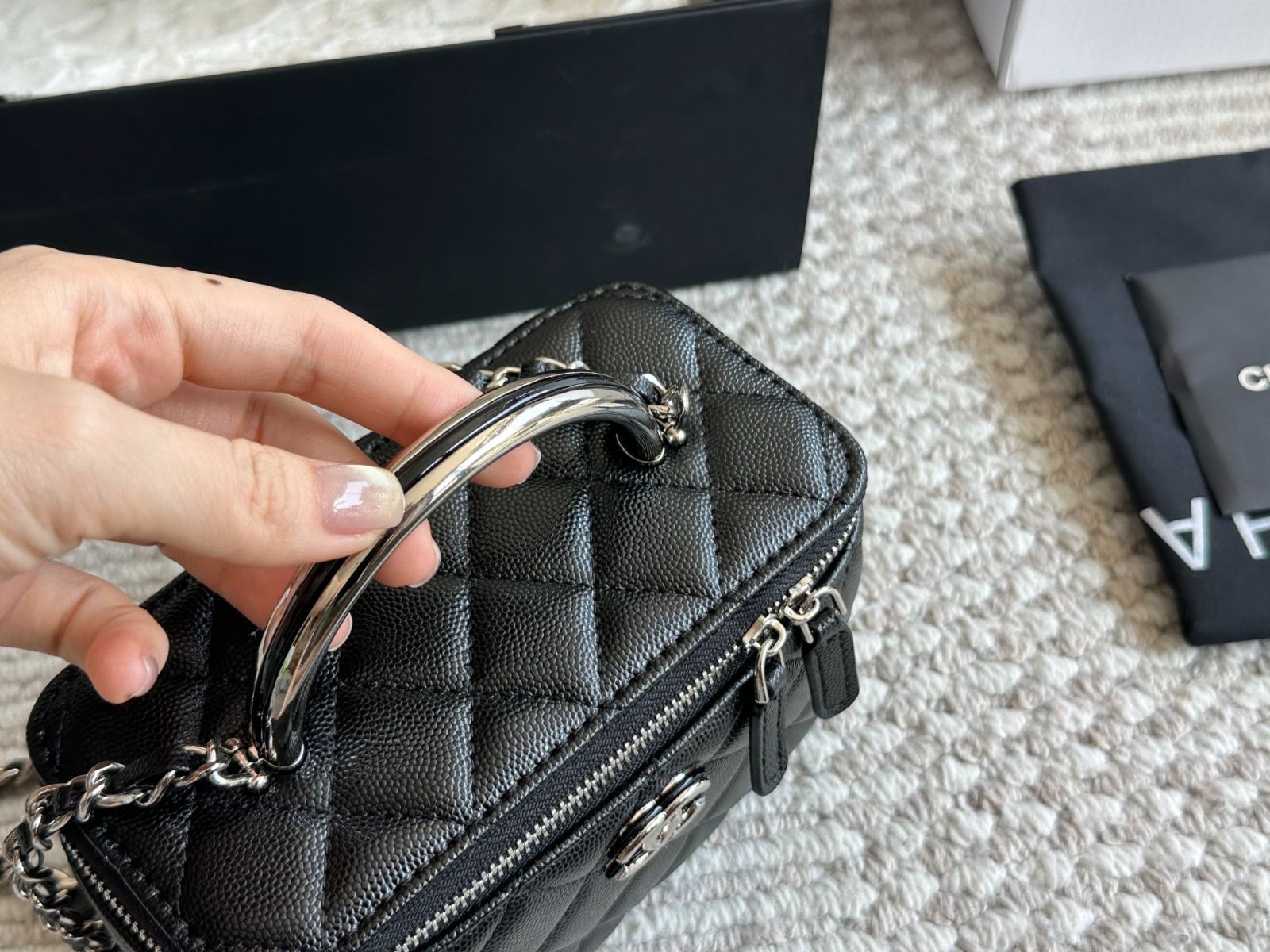 メルさま専用‼︎ CHANEL シャネル☆6連キーケース&ポーチセット CHANEL(シャネル) キーケース(レディース) - 海外通販のBUYMA
