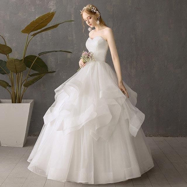 2019 ウェディングドレス プリンセスライン 編み上げ ロング丈ホワイト ノースリーブ 花嫁ドレス 結婚式|二次会|忘年会|披露宴
