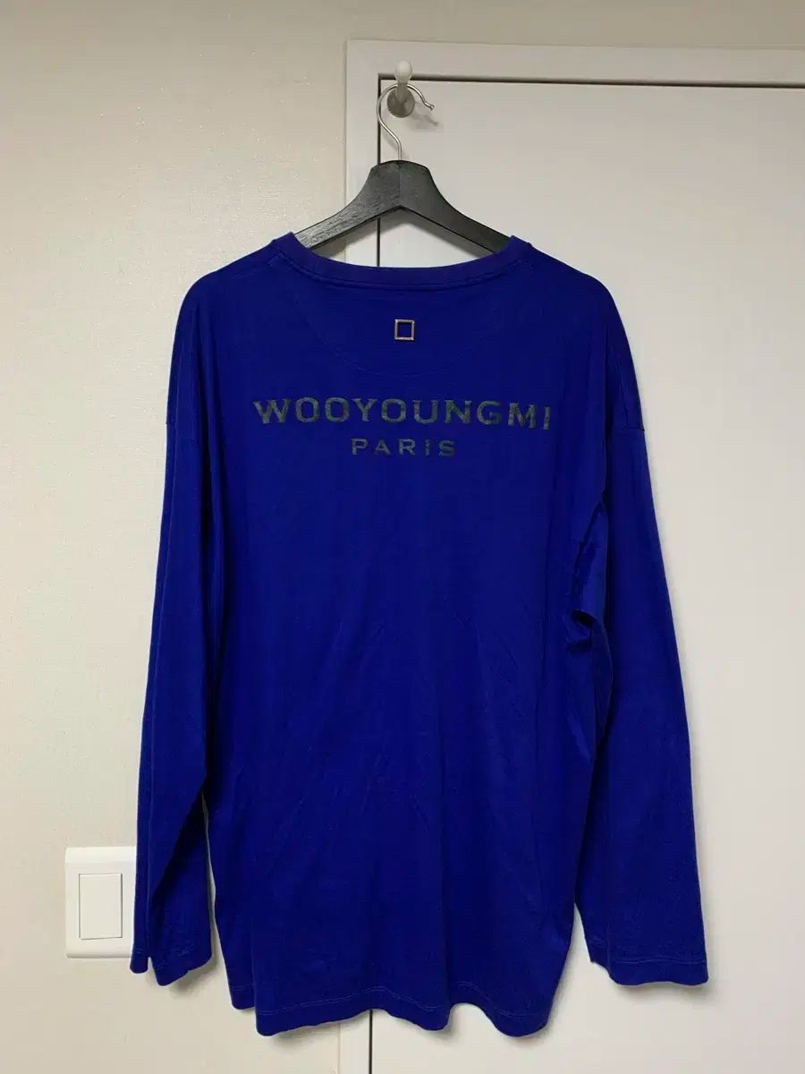 WOOYOUNGMI ウーヨンミ バックロゴ 青 長袖 ロングスリーブ