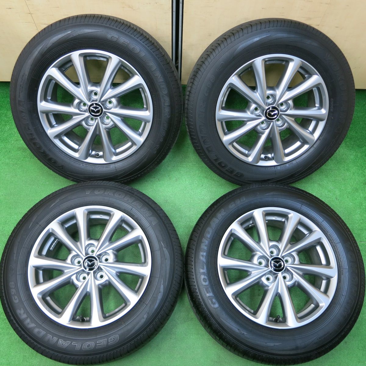 送料無料*新車外し！22年☆マツダ CX-5 純正 225/65R17 ヨコハマ 