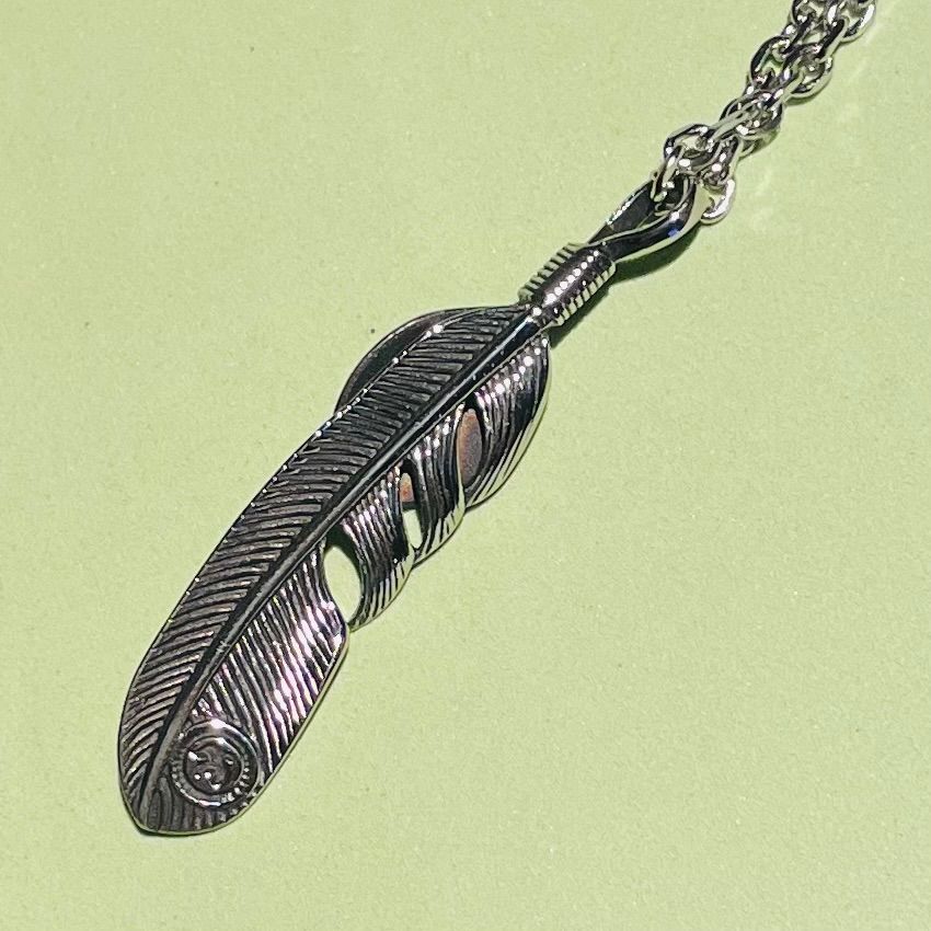 人気三種フェザーネックレスセット【イーグルフック&ホイール付