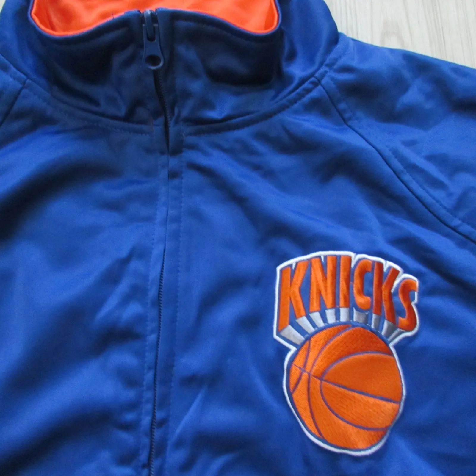 海外規格XL】古着 トラックジャケット NBA New York Knicks 刺繍ロゴ