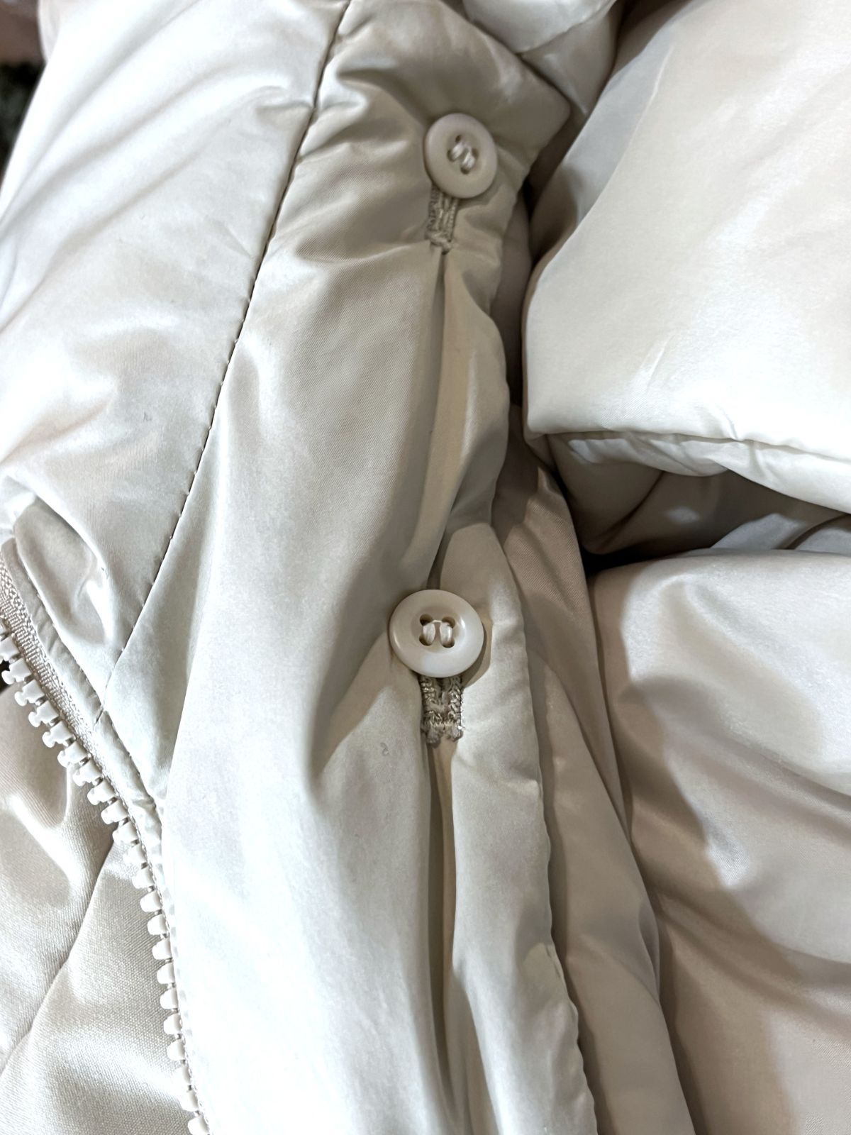 ato｜アトウ DOUBLE ZIP PADDED BLOUSON ダブルジップ フーデット 中綿 