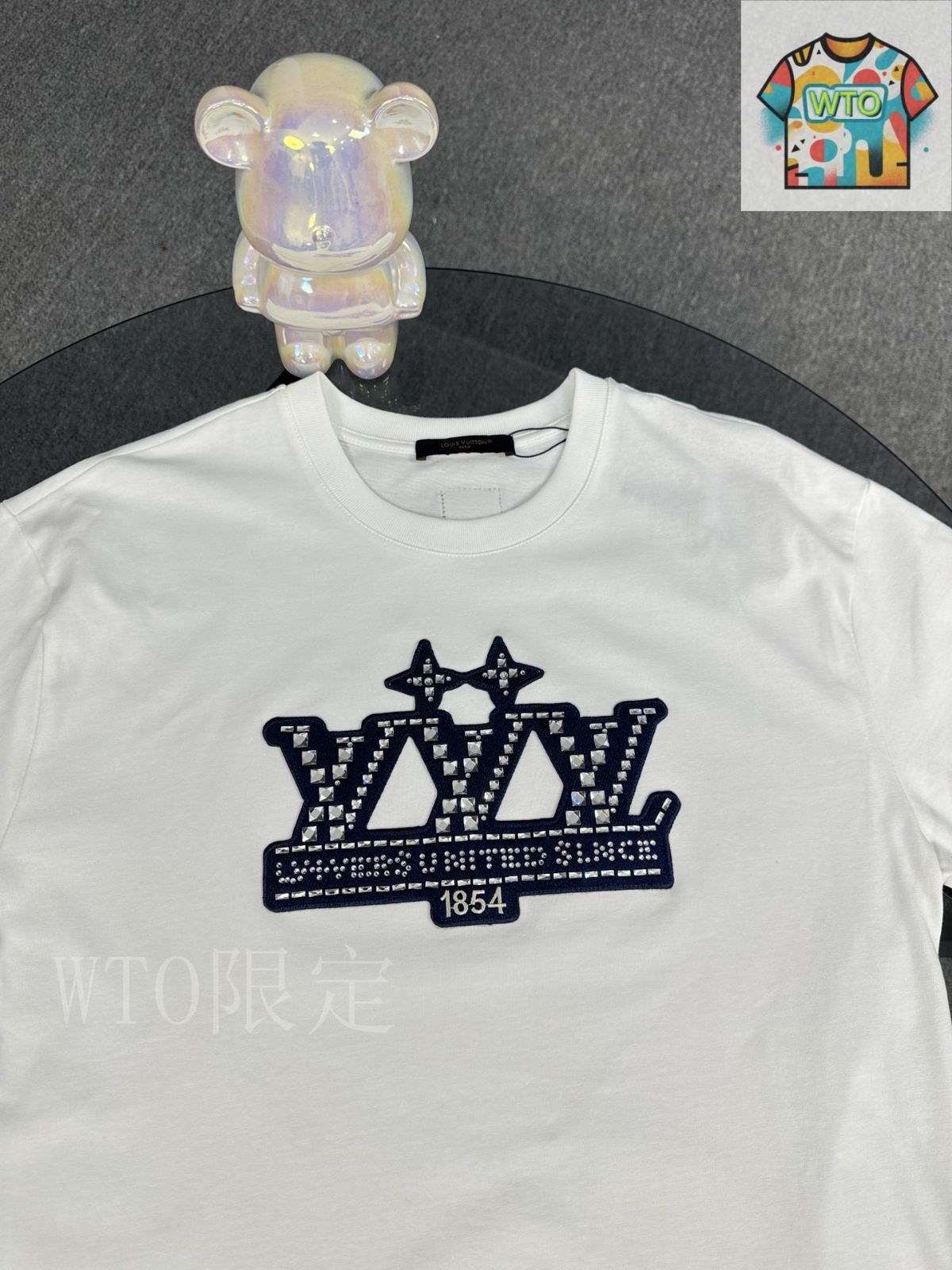 SALE♡ルイヴィトン Tシャツ 1854 【美品】 楽天市場】【中古】18SS 美品 ルイヴィトン 半袖・PEACE AND