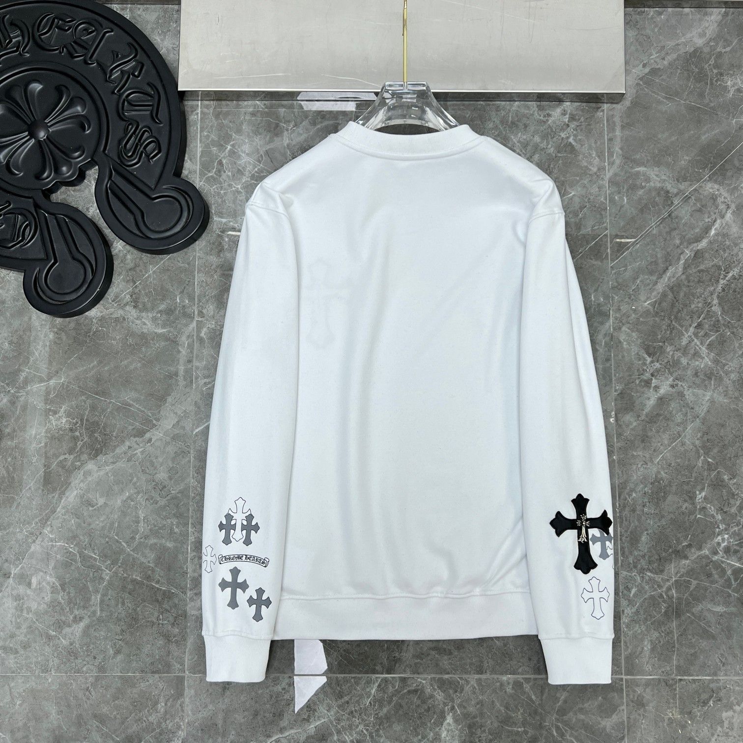 在庫少◆送料込【Chrome Hearts】クロス スウェットシャツ white 本日限定特価】Chrome Hearts メンズ スウェットシャツ クロス