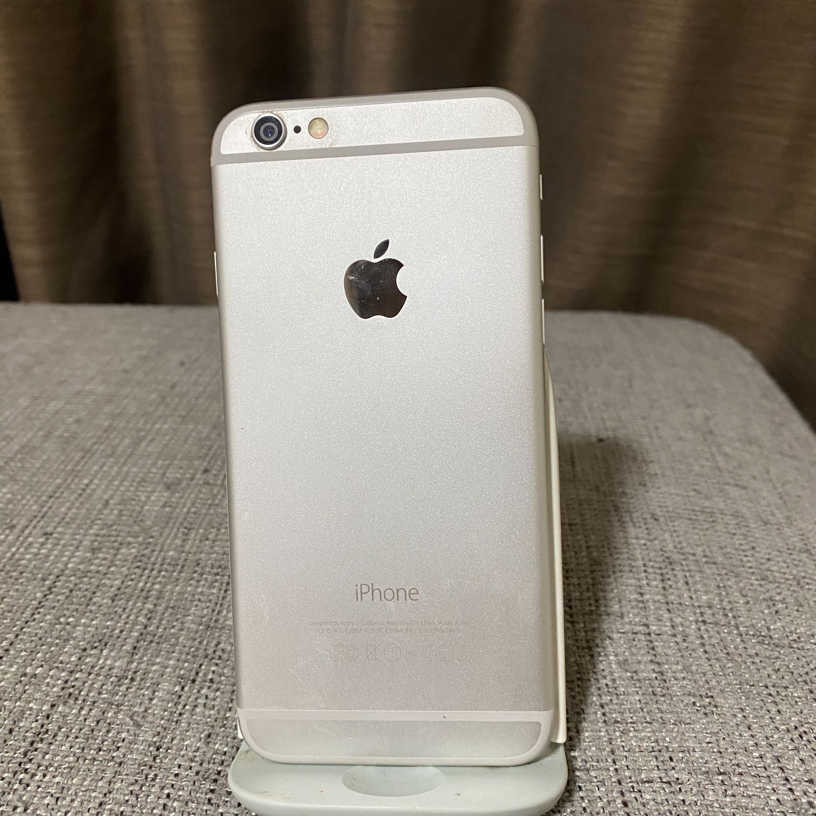 iPhone6 シルバー 16GB 89% Apple iPhone 6 - 16GB, 64GB, 128GB