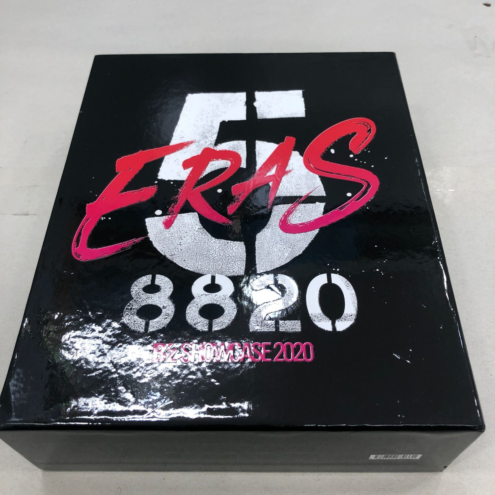 B'z SHOWCASE2020 ERAS コンプリートBOX（Blu-ray） 小牧店】B'z SHOWCASE2020 ERAS コンプリートBOX（Blu-ray）【320-T772