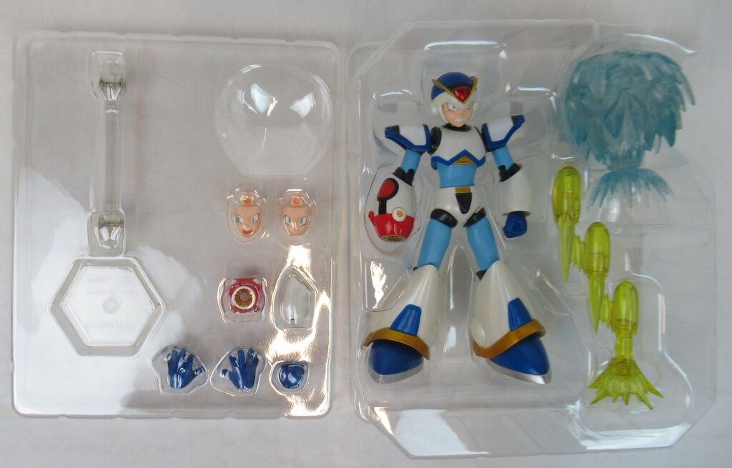 【未開封】D-Arts ロックマンX エックス フルアーマーバージョン 未開封】D-Arts ロックマンX エックス フルアーマーバージョン