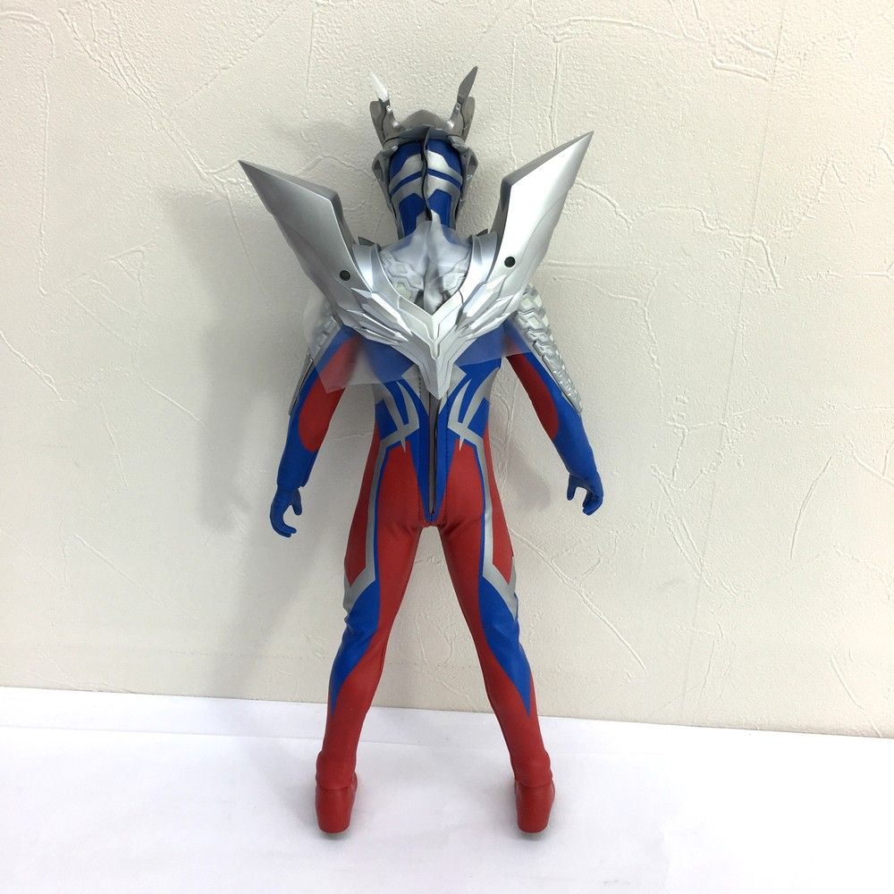 ウルティメイトゼロ フィギュア