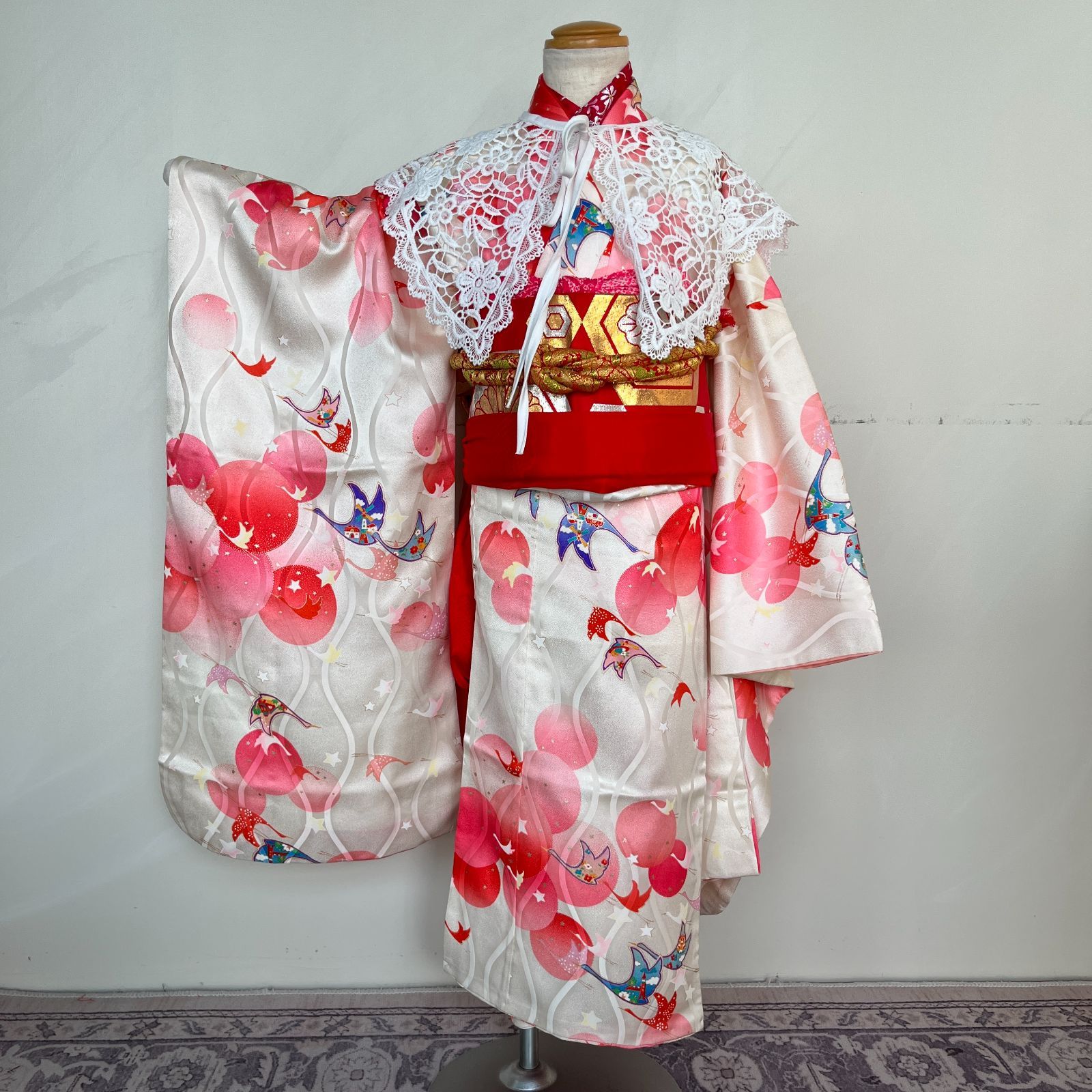 大人気 七五三 7歳女の子 着物 四つ身 白 ピンク 長襦袢 作り帯セット 帯揚げ帯締めしごき付き ビンテージ きもの猫田 T317