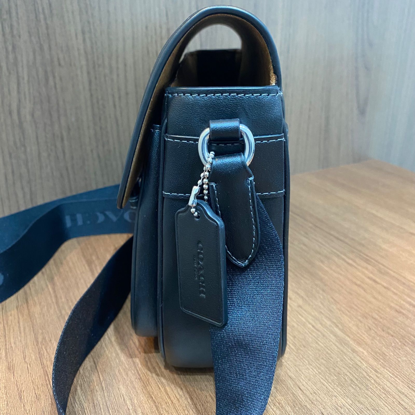 未使用品】COACH コーチ バッグ ショルダーバッグ CR098 SVBK 