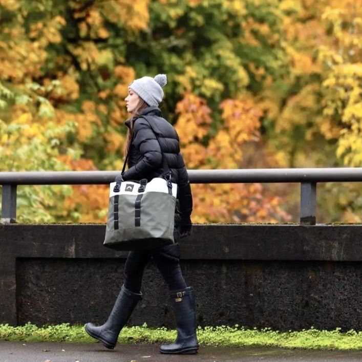 新品未使用　タグ付き　JONESのFCシリーズ　トートバッグ 新品未使用 タグ付き JONESのFCシリーズ トートバッグ JONES