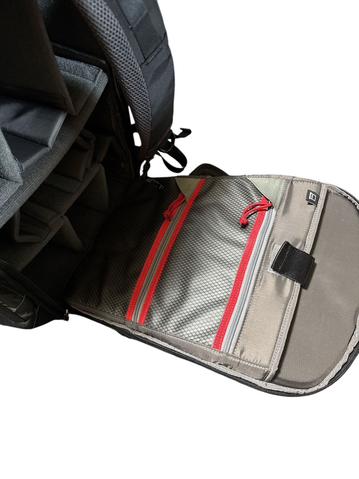 RED バックパック