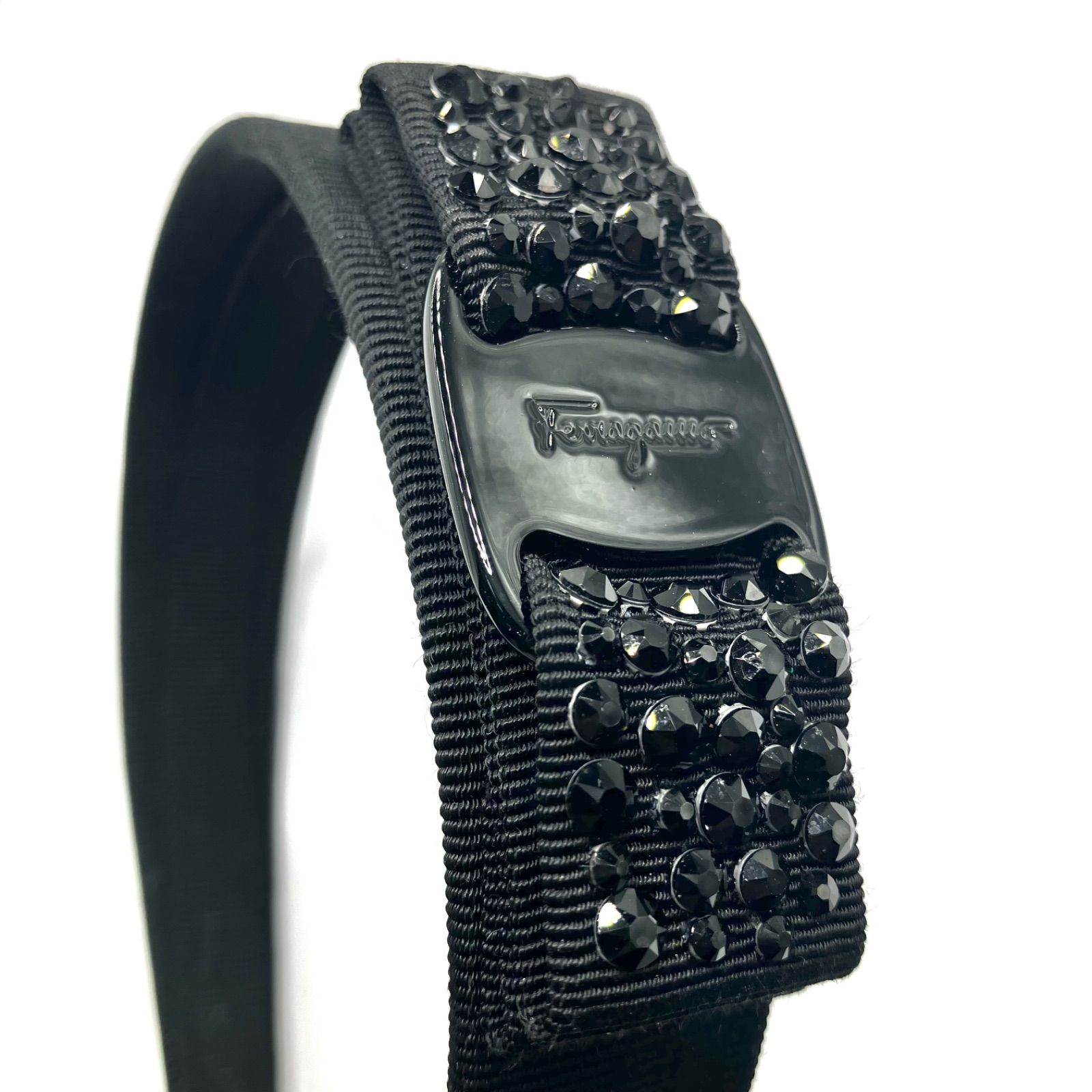 美品 かわいい】 フェラガモ⭐️カチューシャ ブラック クリスタル