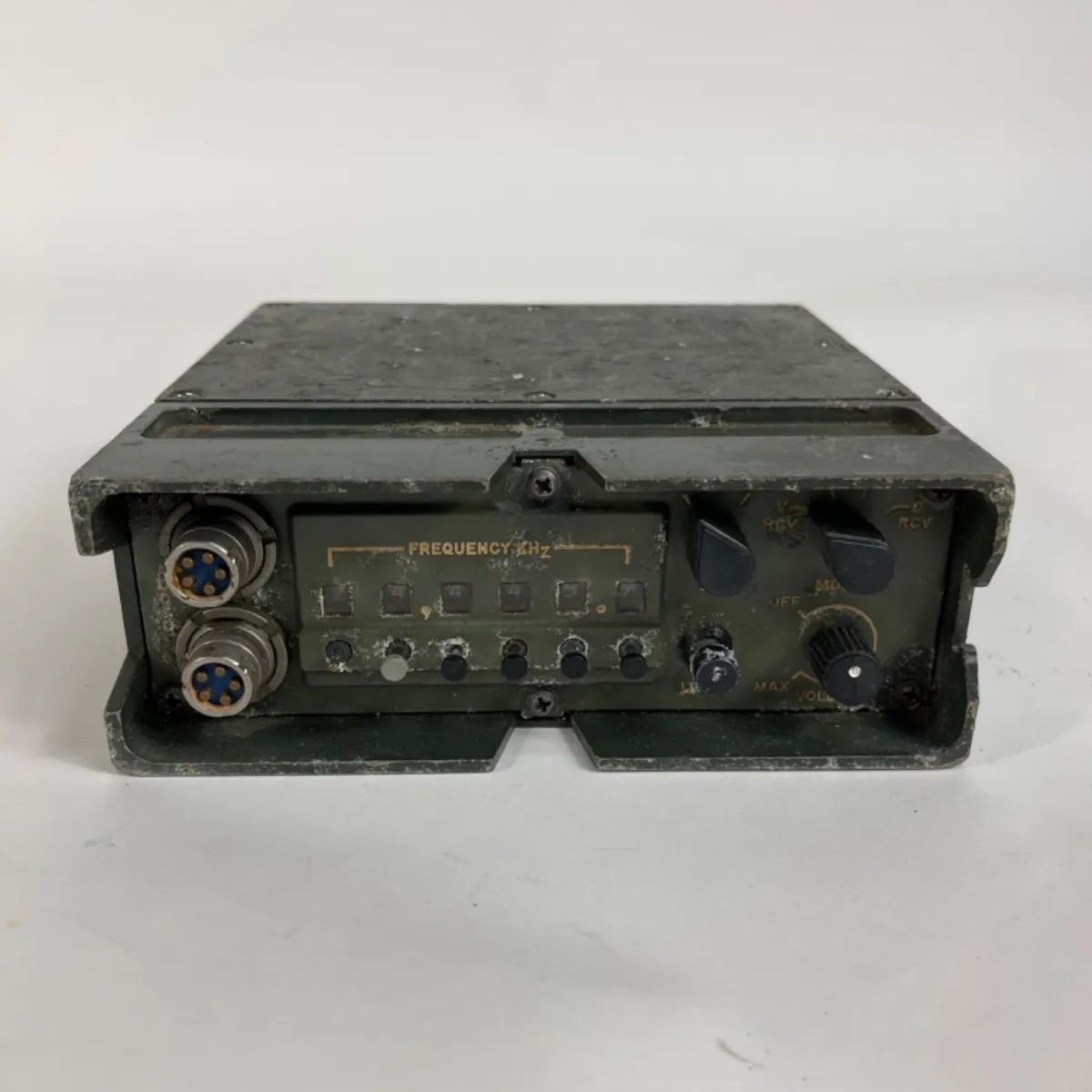 RECEIVER-TRANSMITTER RT-1209/URC