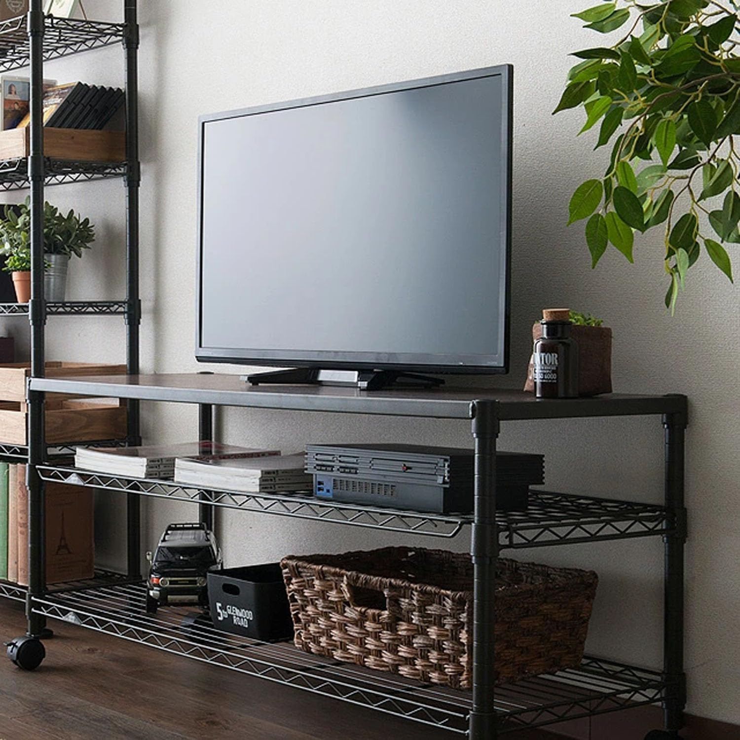 数量 奥行40 幅110 キャスター付き ウッドシェルフ付き 3段 耐荷重80kg テレビラック テレビ台 ローボード 黒 ノワール ブラック スチールラック ルミナス 収納棚 ポール径25mm ドウシシャ 幅111×奥行41×高さ52cm NO1152 NEXPOTALLINN_EU