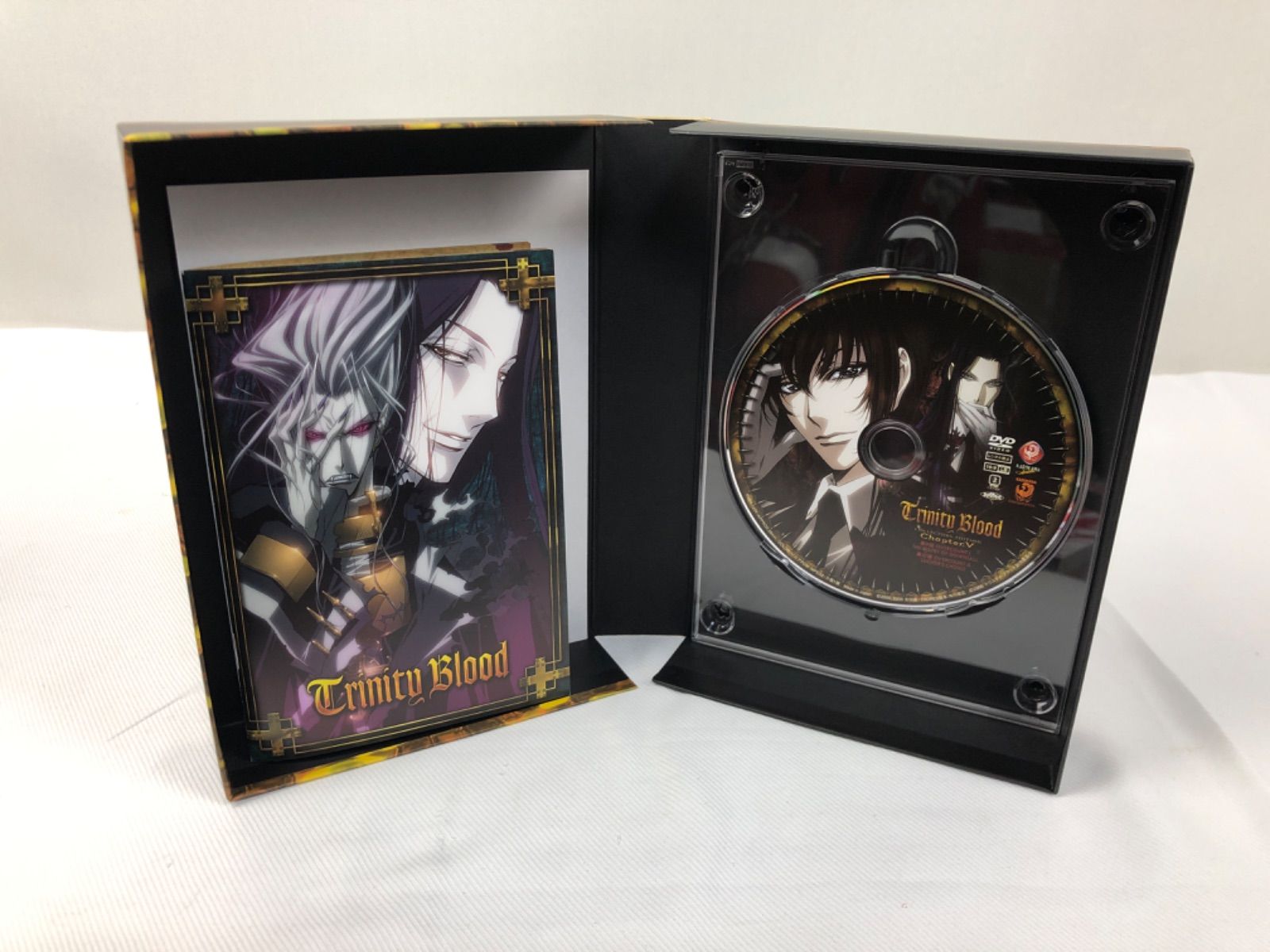 Amazon.co.jp: トリニティ・ブラッド chapter.4 コレクターズ