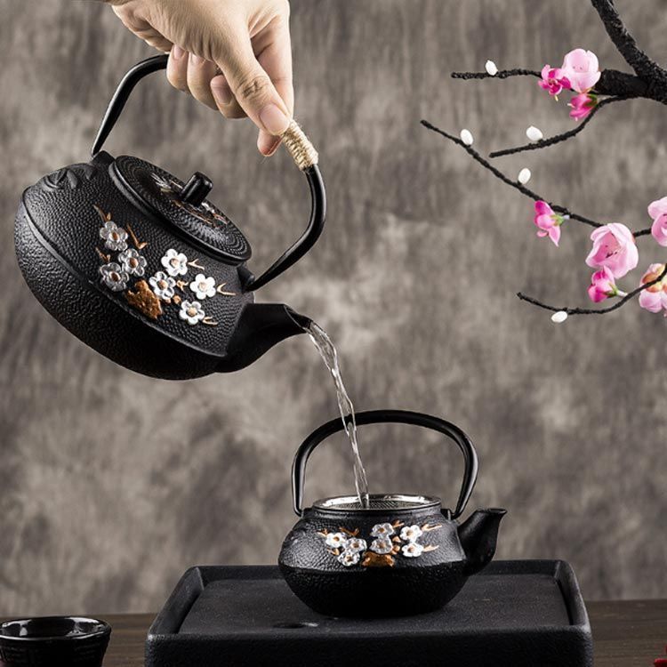 鋳鉄製装飾急須 黒色