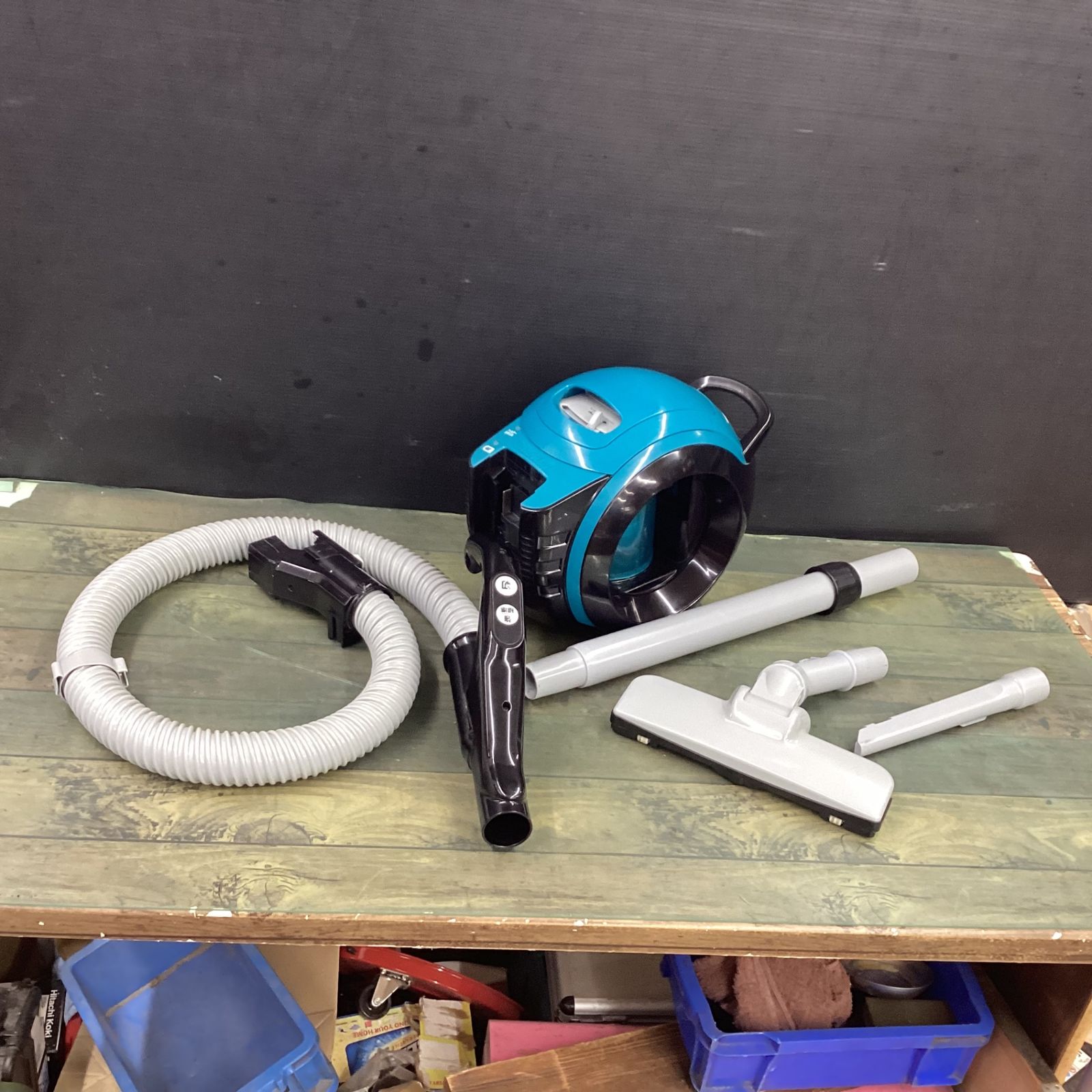 マキタ(makita) コードレスサイクロン掃除機 CL500DZ 【東大和店】