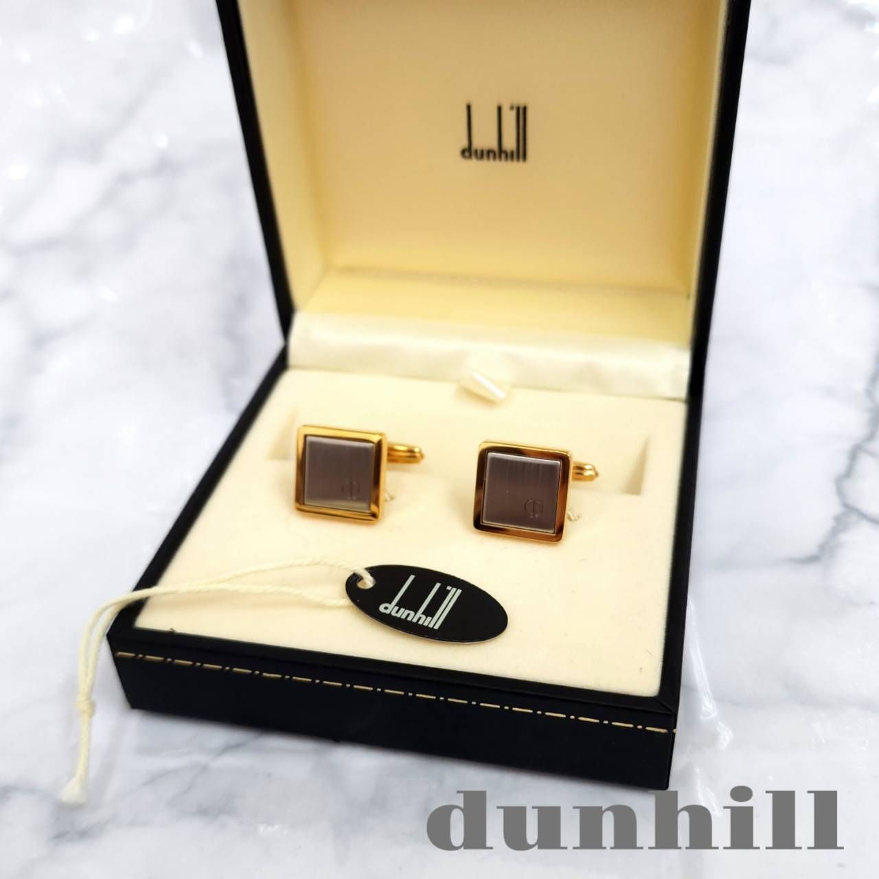 1710 ダンヒル ゴールドカラー カフス 箱付 ロゴ 美品 DUNHILL / ダンヒル カフス ゴールドカラー ヴィンテージ ホール