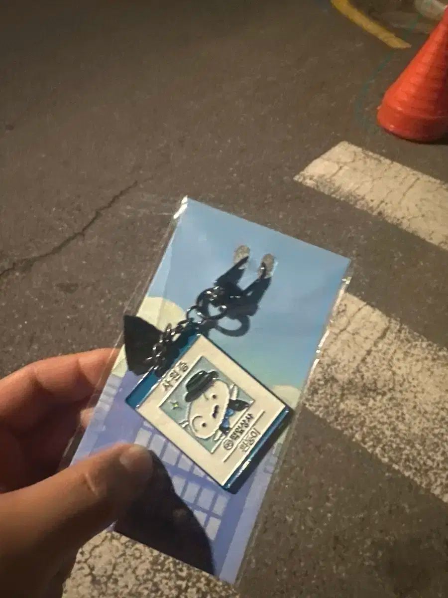 Cgv アルビノ 従業員 ID キーリング