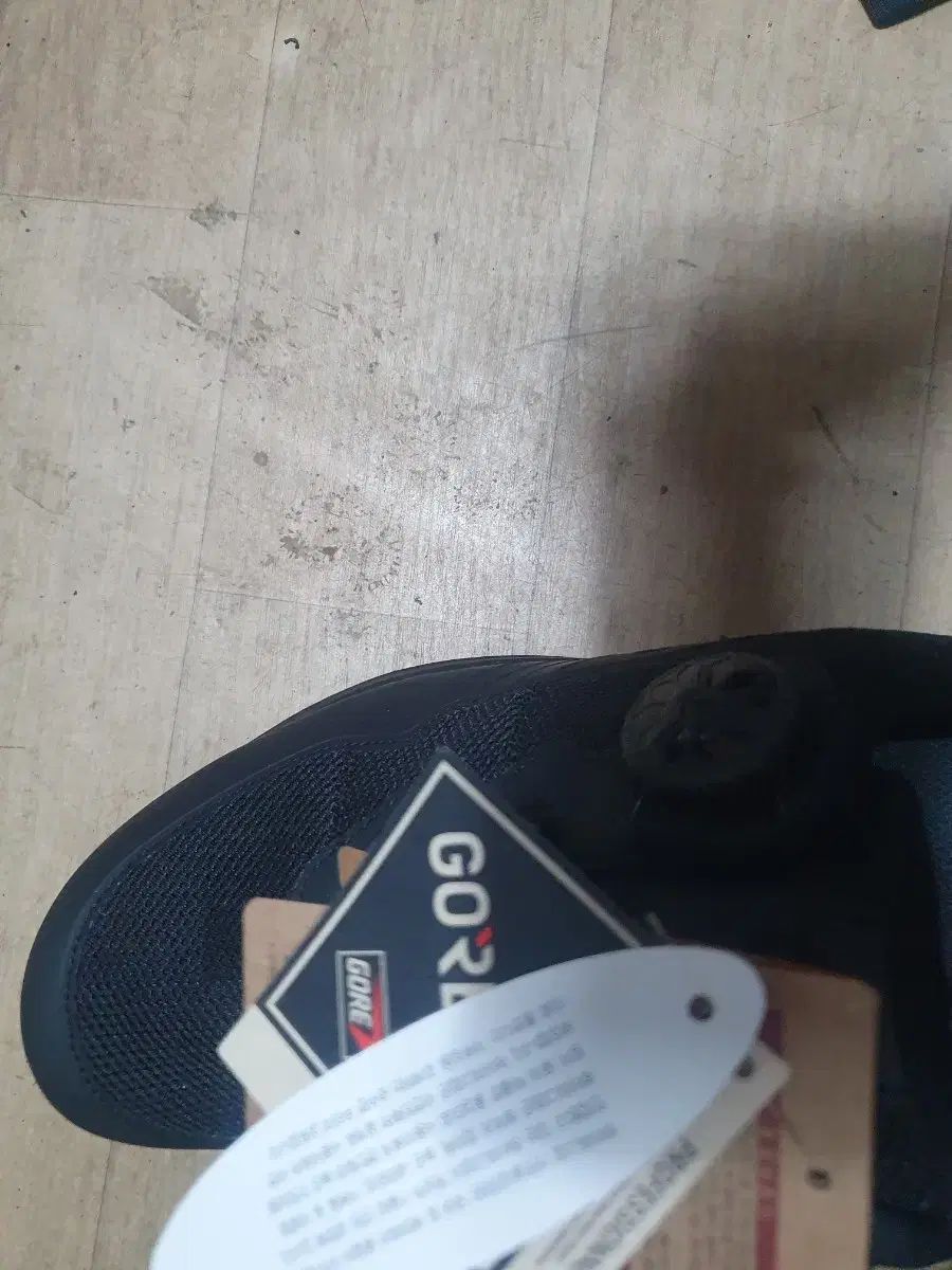 靴 GORE-TEX
