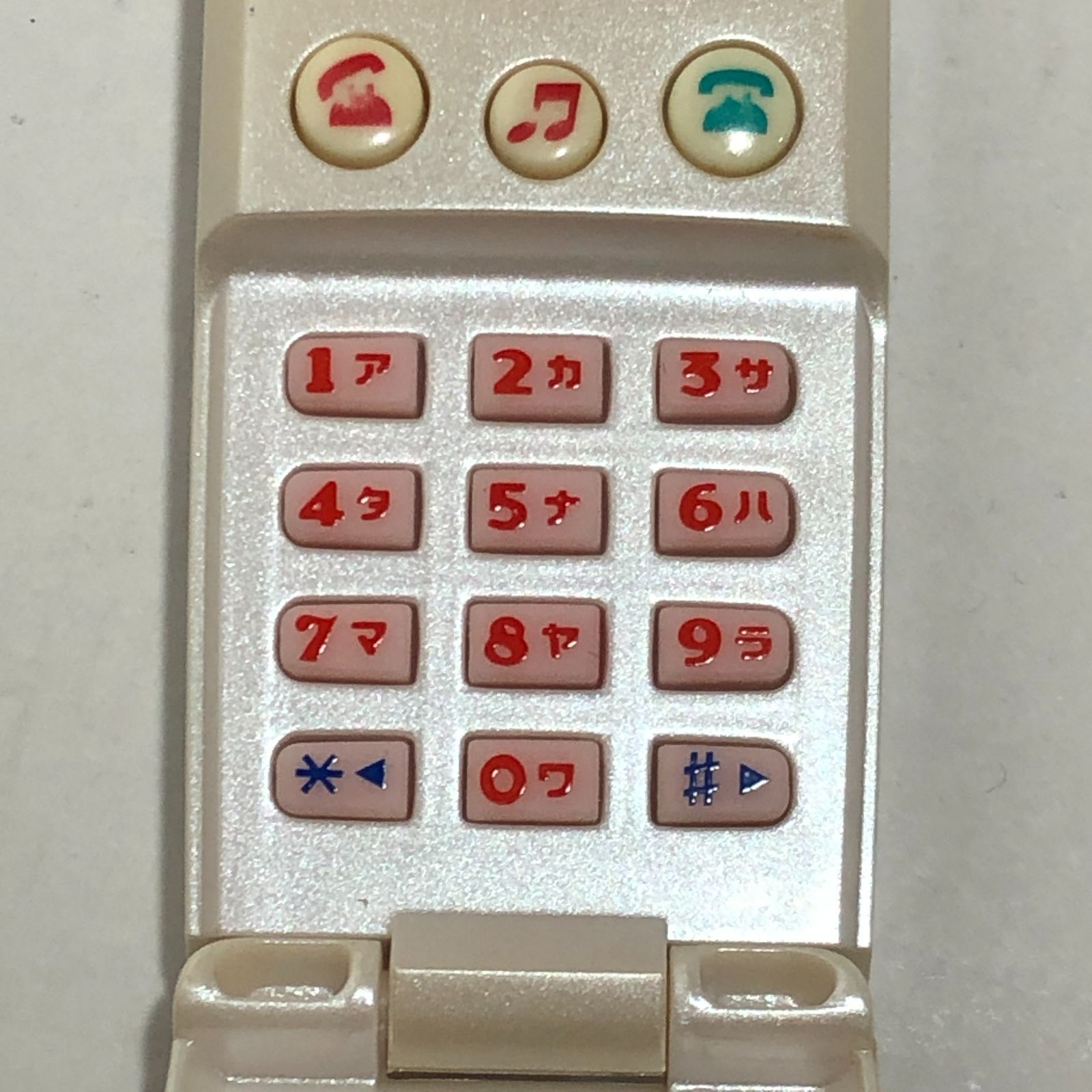 城東30-072】サンリオ HELLO KITTY ハローキティ 携帯電話型おもちゃ