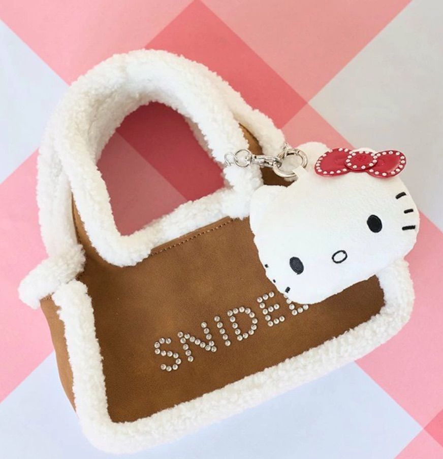 【最安値】SNIDEL ハローキティ　バッグ　キャメル SNIDEL スナイデル 【HELLO 安い KITTY】バッグ キャメル 新品】SNIDEL