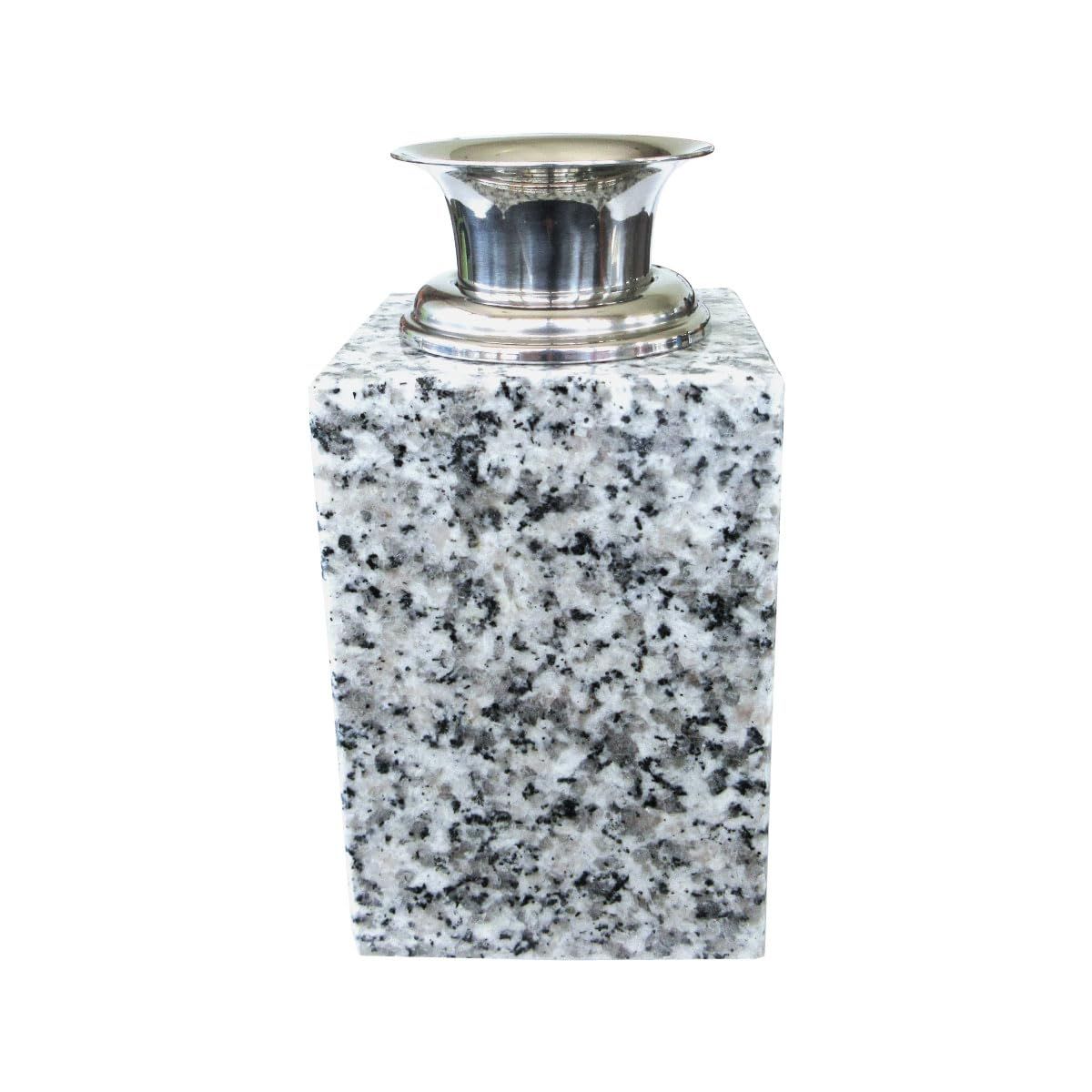 お墓用の花立 S W 39 白みかげ石製 ステンレス花筒付 お墓の見栄えが格段アップ 小ぶりでコンパクト 小さめのお墓に お地蔵さまやペットのお墓にも 工事不要で置くだけ簡単 お墓が新しくなったみたいで見栄えが全然違う