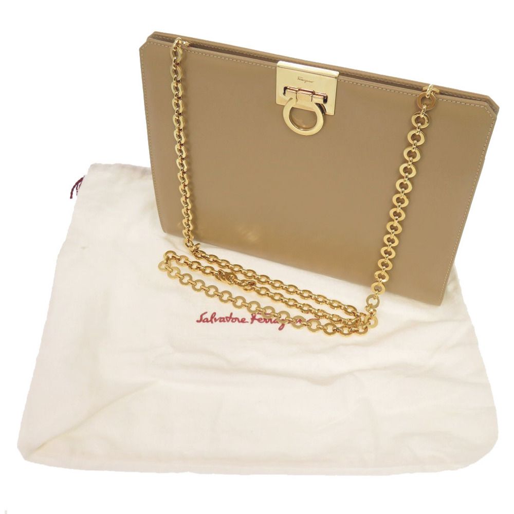 Salvatore Ferragamo サルヴァトーレ フェラガモ チェーン Salvatore