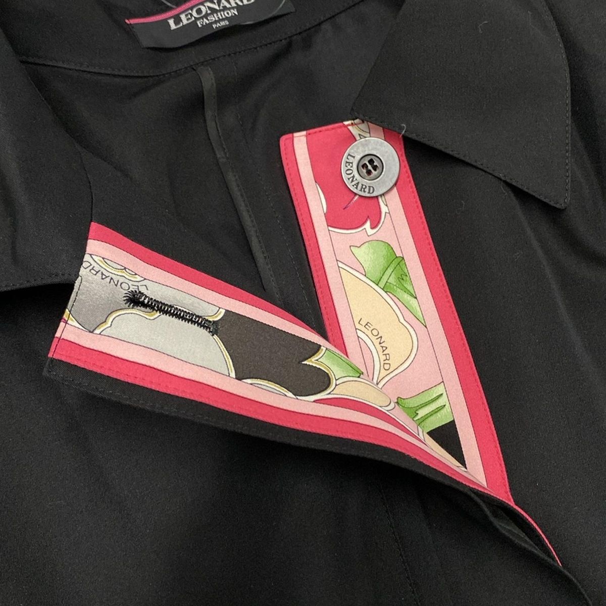 LEONARD(レオナール) コート サイズ13R レディース美品 - 黒×ピンク