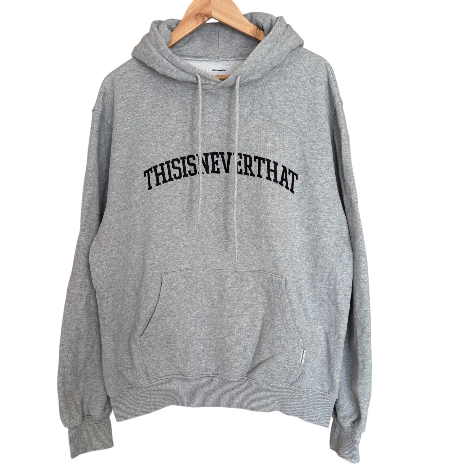 古着 thisisneverthat ディスイズネバーザット パーカー フーディー
